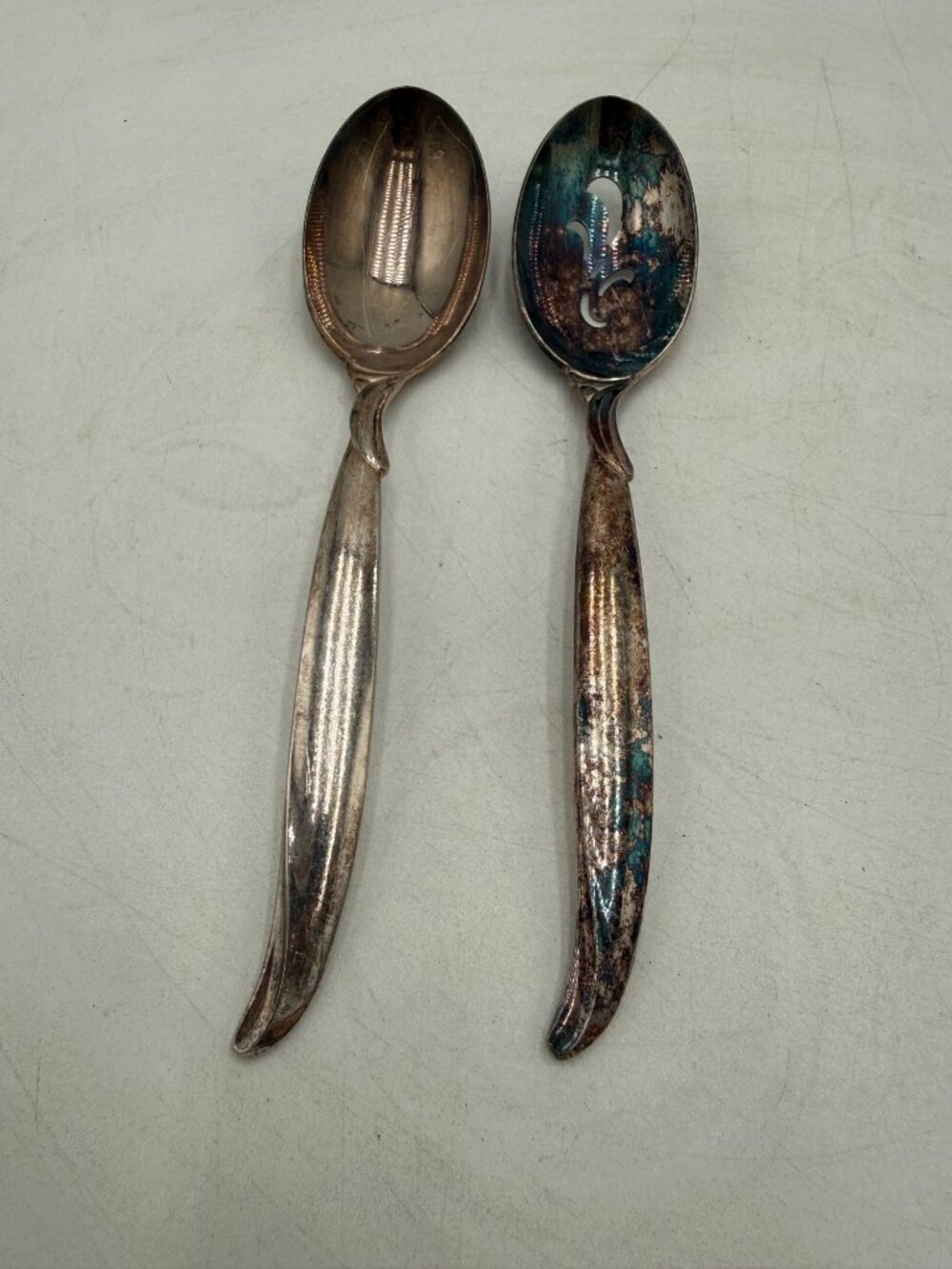 Vintage Rogers Bros IS Flare SilverPlated Serving Spoons Set 2